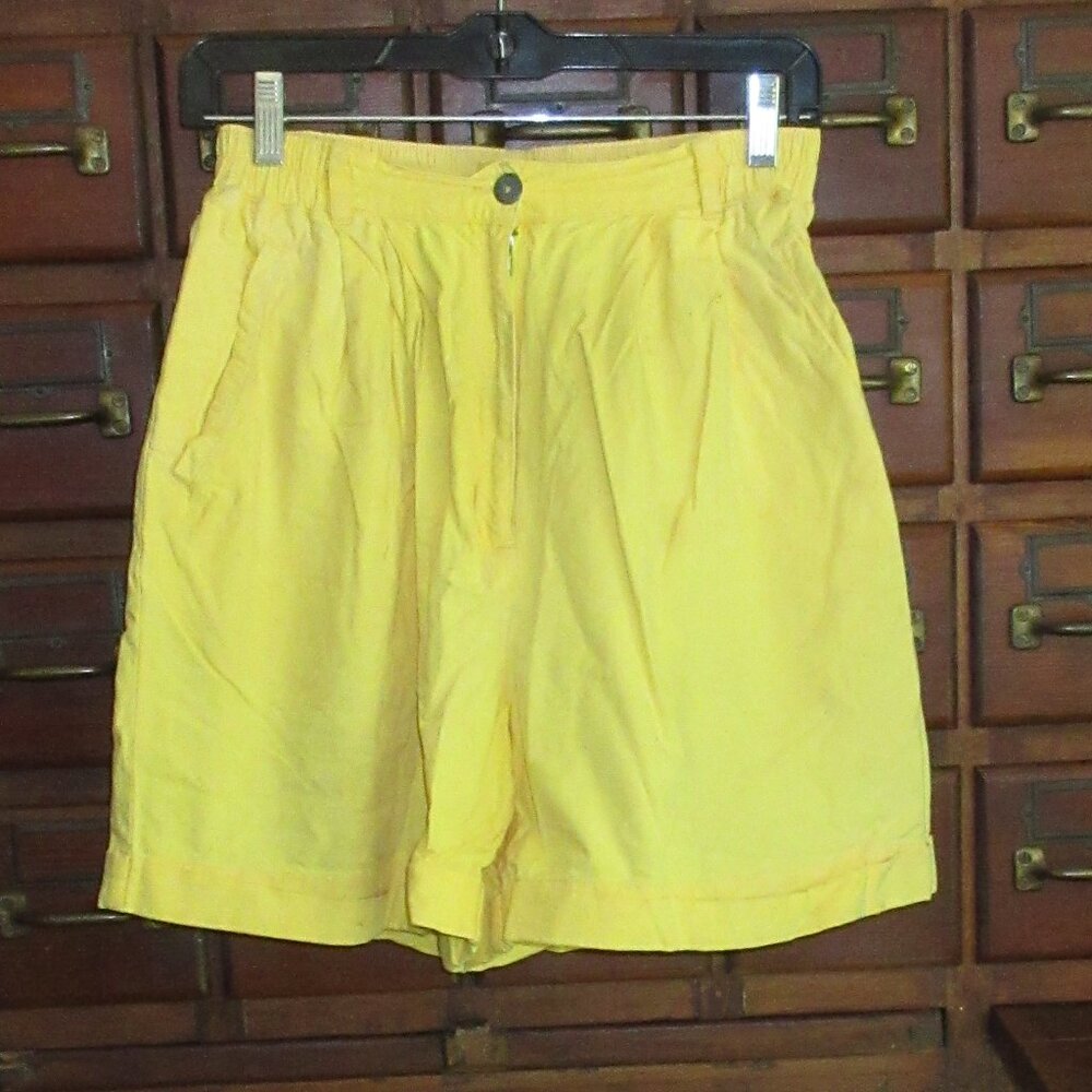 MORGAN TAYLOR Yellow Cotton Shorts 10